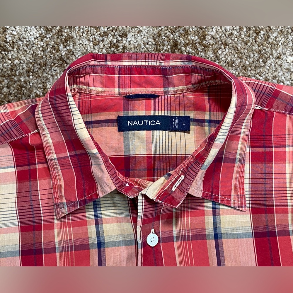 Nautica Plaid Button Down Shirt Men's Large Red Plaid Short‎ Sleeve